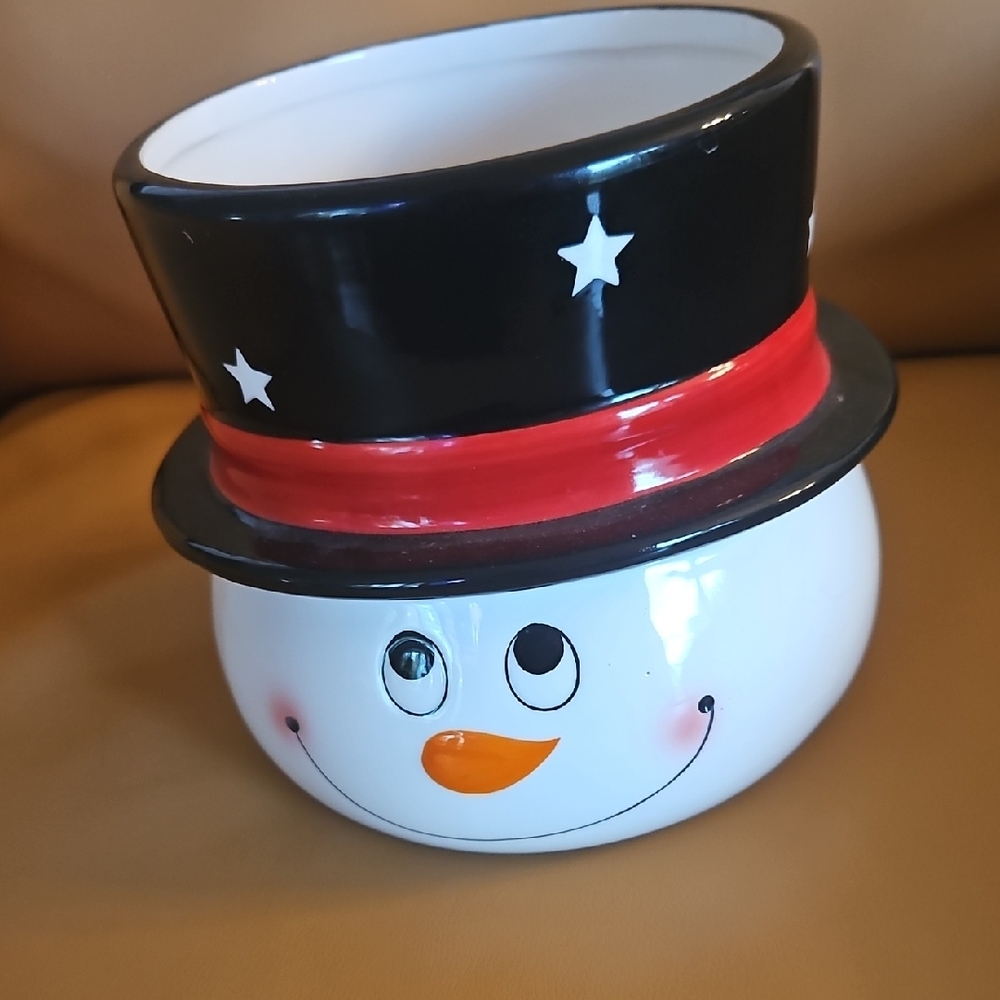 Edible Arrangements Snowman with Top Hat 2017 Vase, Planter